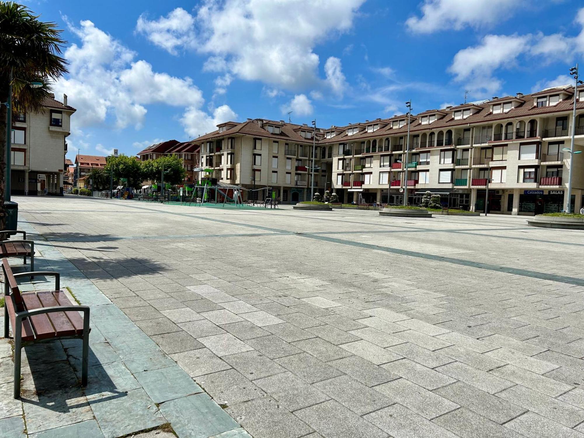 Apartamento Plaza De La Villa Playa Trengandin Noja Exterior photo
